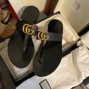 Gucci thong sandals